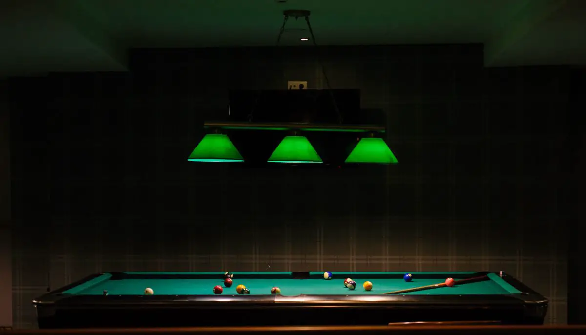 best lighting for pool table (1)